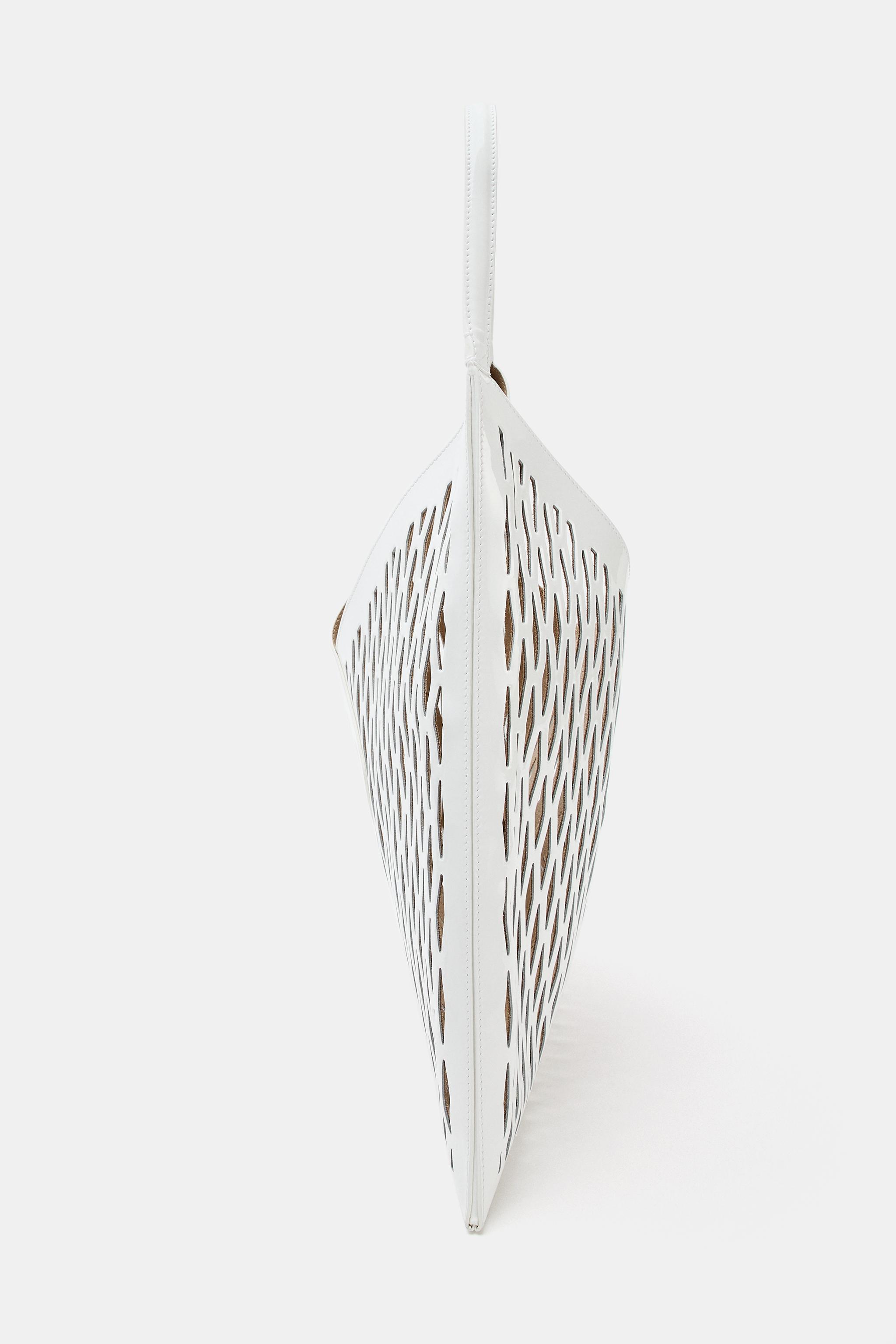 LASER-CUT LEATHER SHOPPER